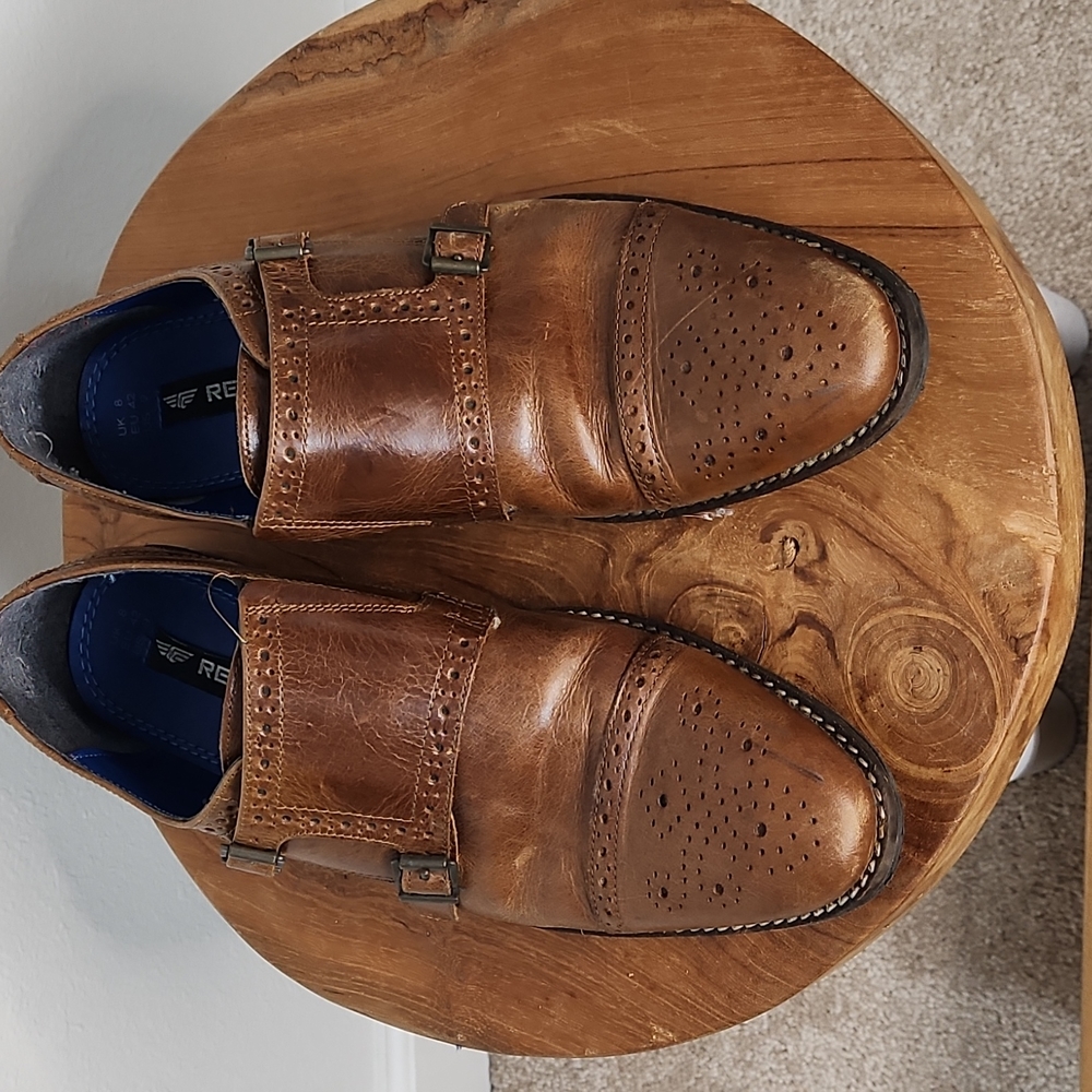 Redtape men's slip on oxfords
